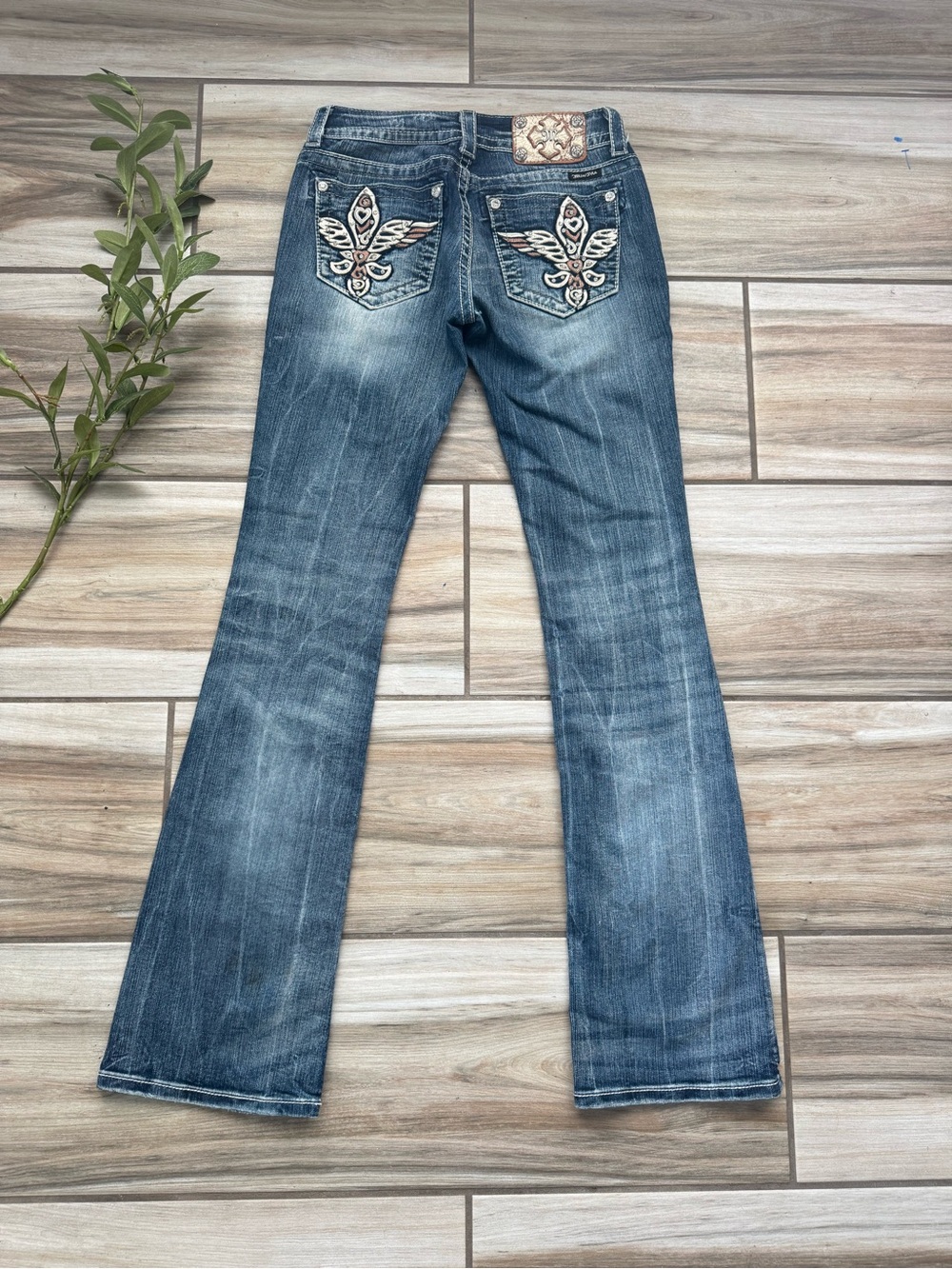 Miss Me JP5740B Bootcut Jeans 27 Fleur De Lis Wings Rhinestone Western